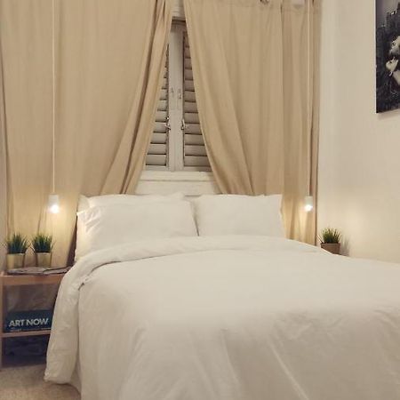Room In Apartment ริชอน เลอซีออน ภายนอก รูปภาพ
